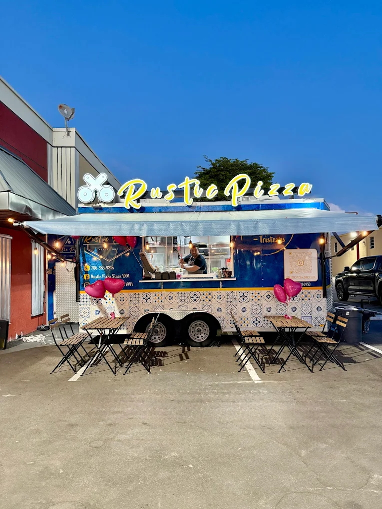 The Rustic Pizza food truck in Miami, 2024